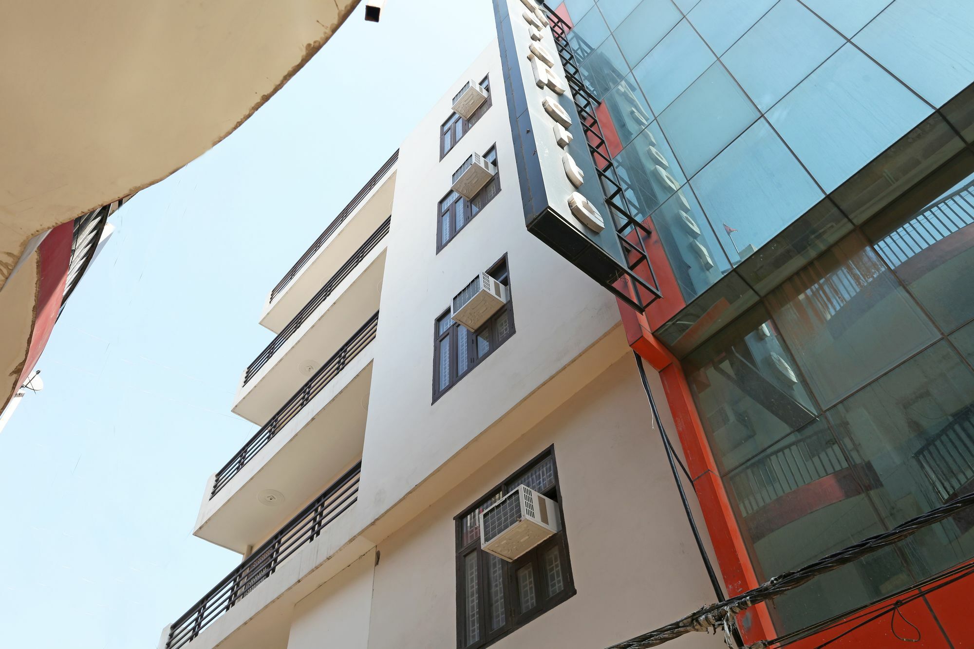 Super Hotel O Mahal New Delhi Buitenkant foto